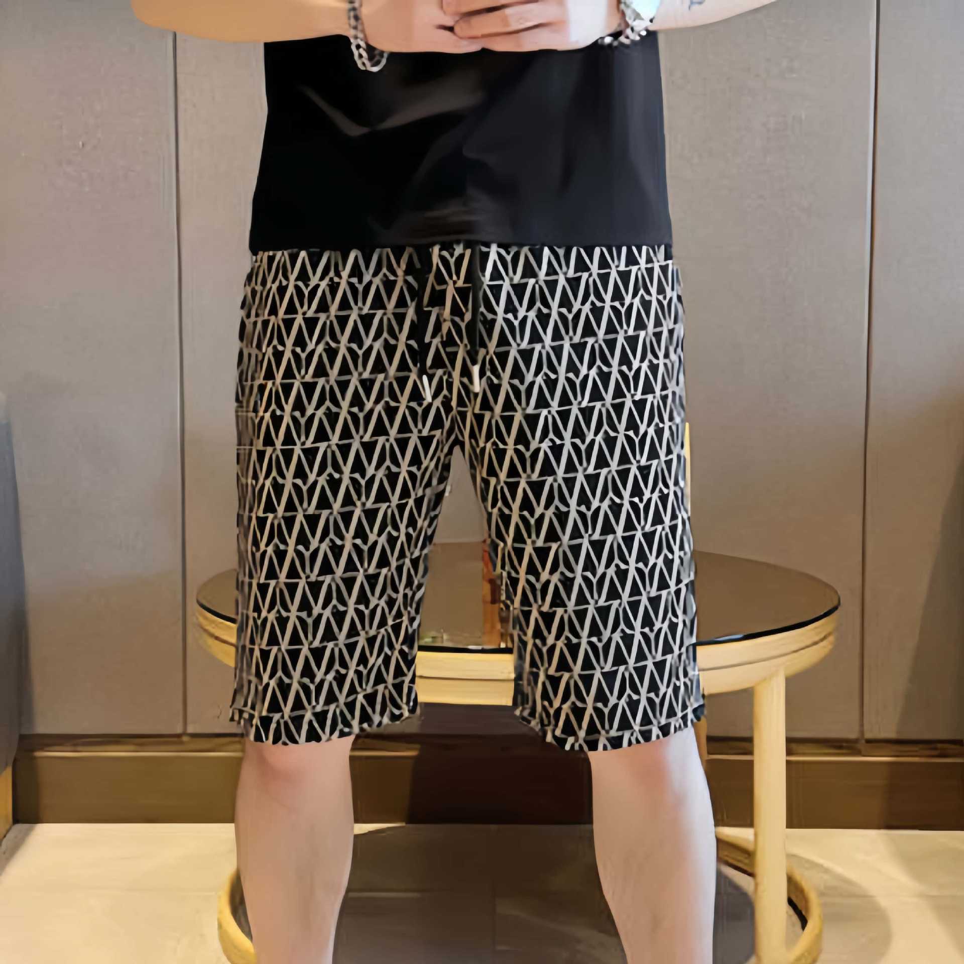 2025 Summer Men's Thin Fashion Casual Sports Shorts Trendy Full Print Beach Floral Versatile Shorts