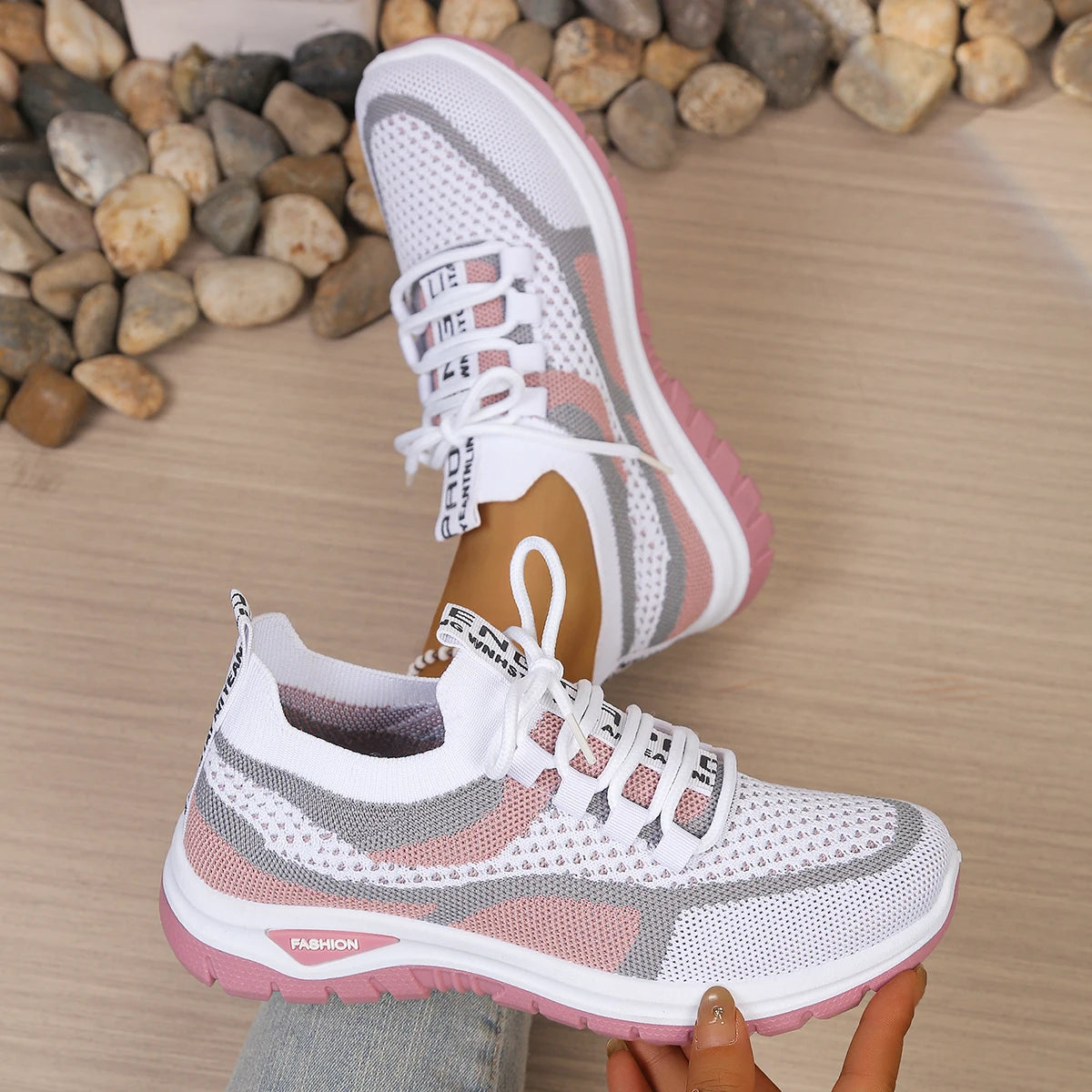 Summer 2026 Women's Casual Sneakers in Two-Color Design