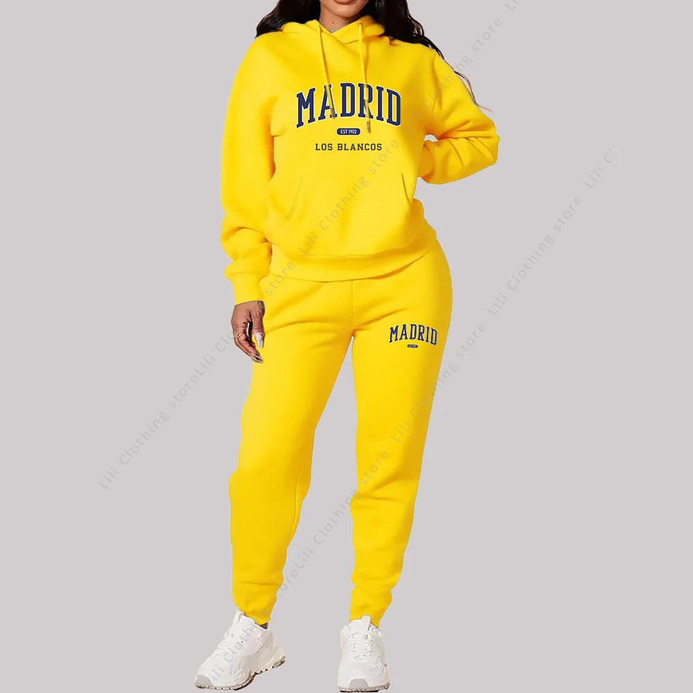 Stylish Women's Hooded Tracksuit Set for Autumn Winter Sports