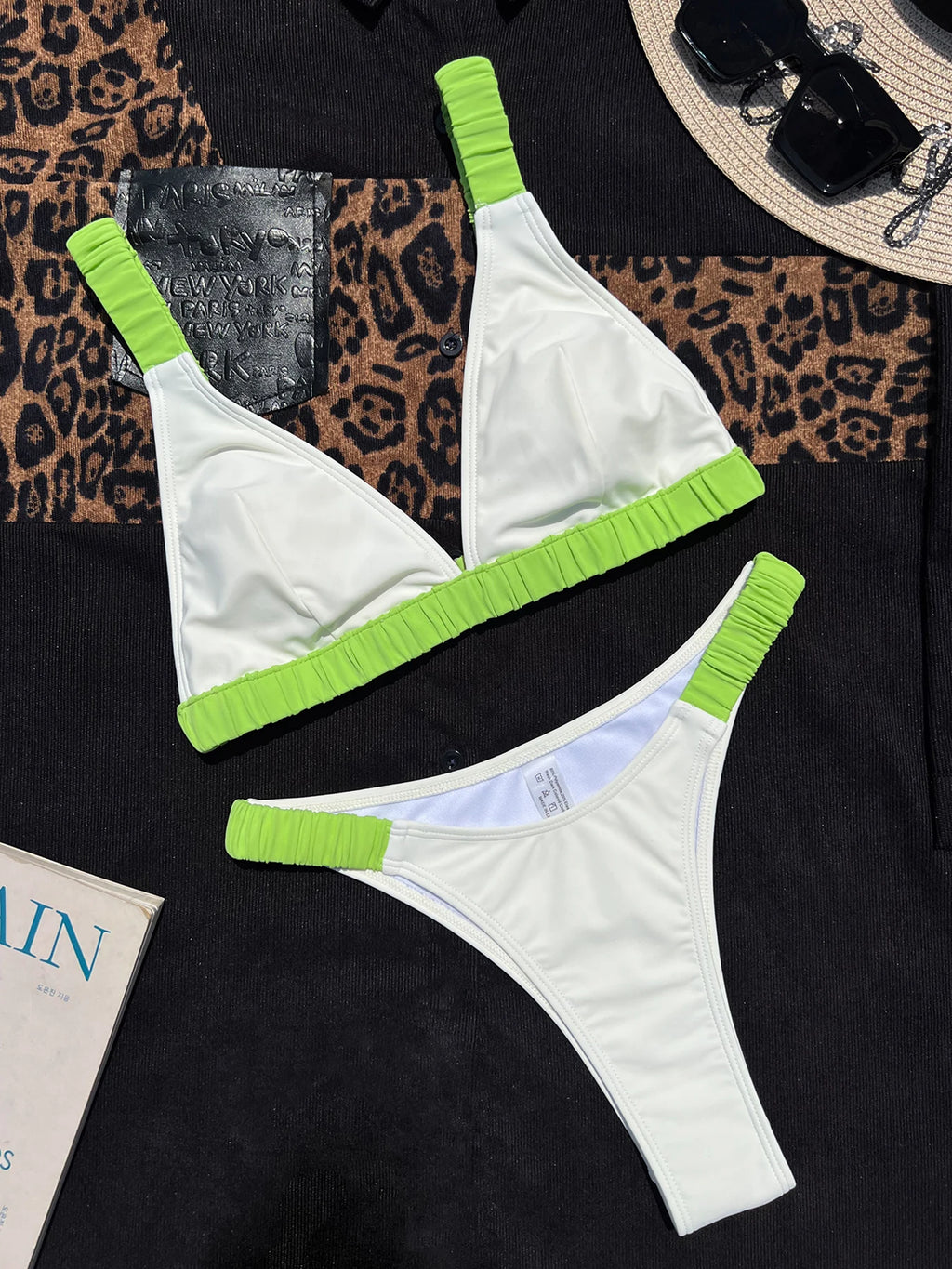 Black Low Waist Bikini Set with Push-Up Design for Women