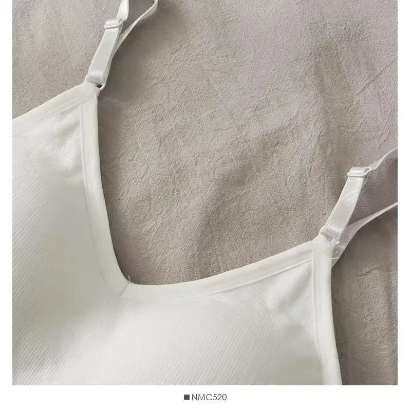 Backless Women's Tank Top with Built-In Bra for Summer