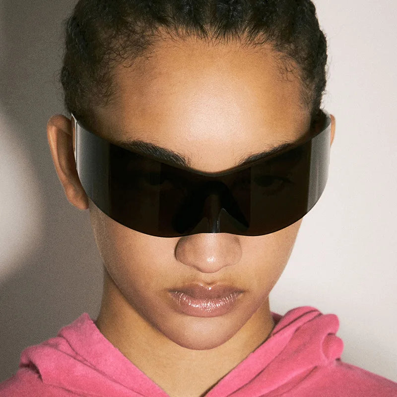 Stylish Punk Women Sunglasses with UV400 Protection