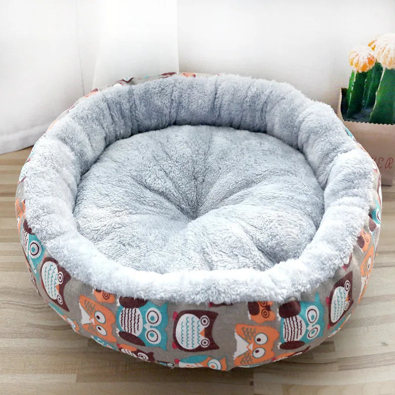 Round Coral Fleece Pet Nest for Cats and Small Dogs
