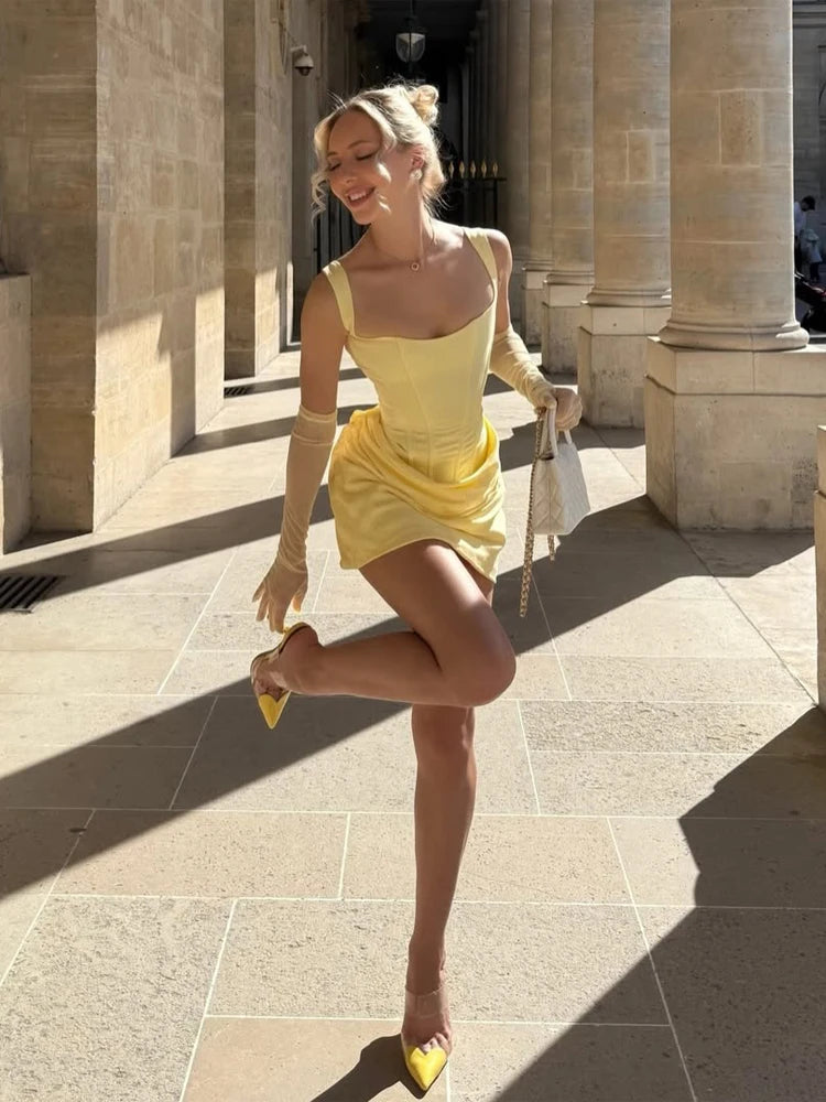 Chic Women Halter Mini Dress 2025 Pleated Backless Polyester