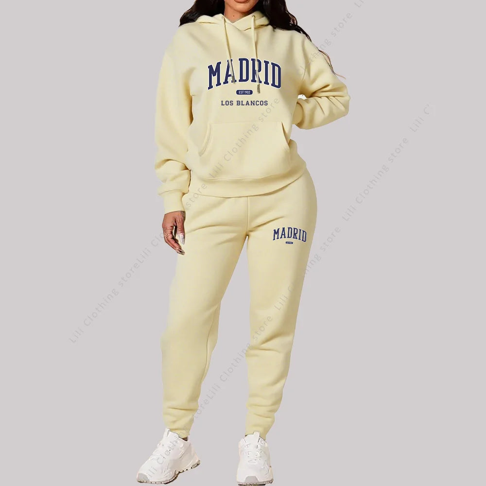 Stylish Women's Hooded Tracksuit Set for Autumn Winter Sports