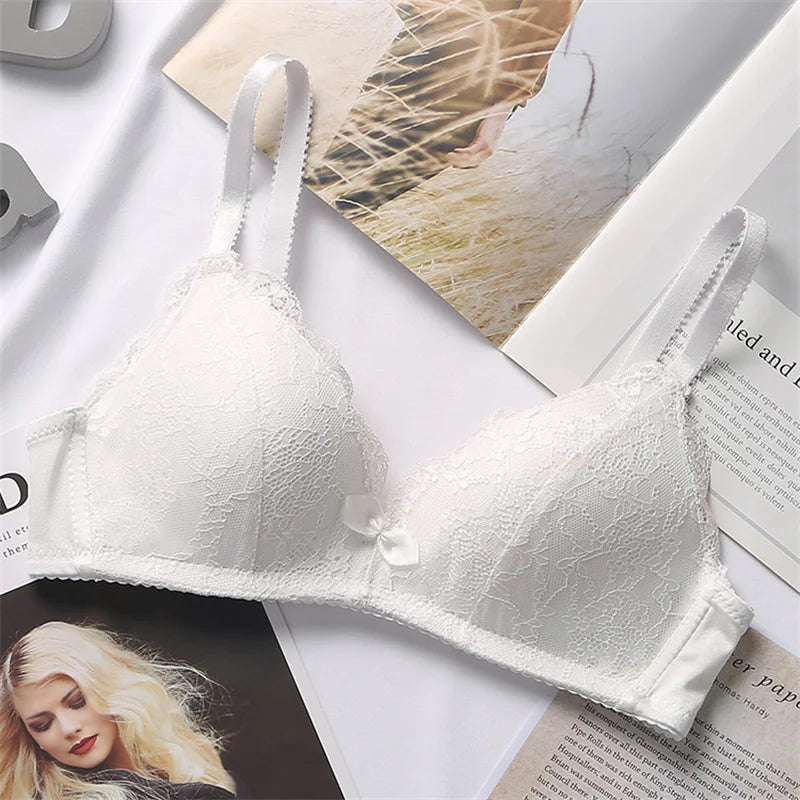 Seamless Wire Free Push Up Bra for Women in Black and White