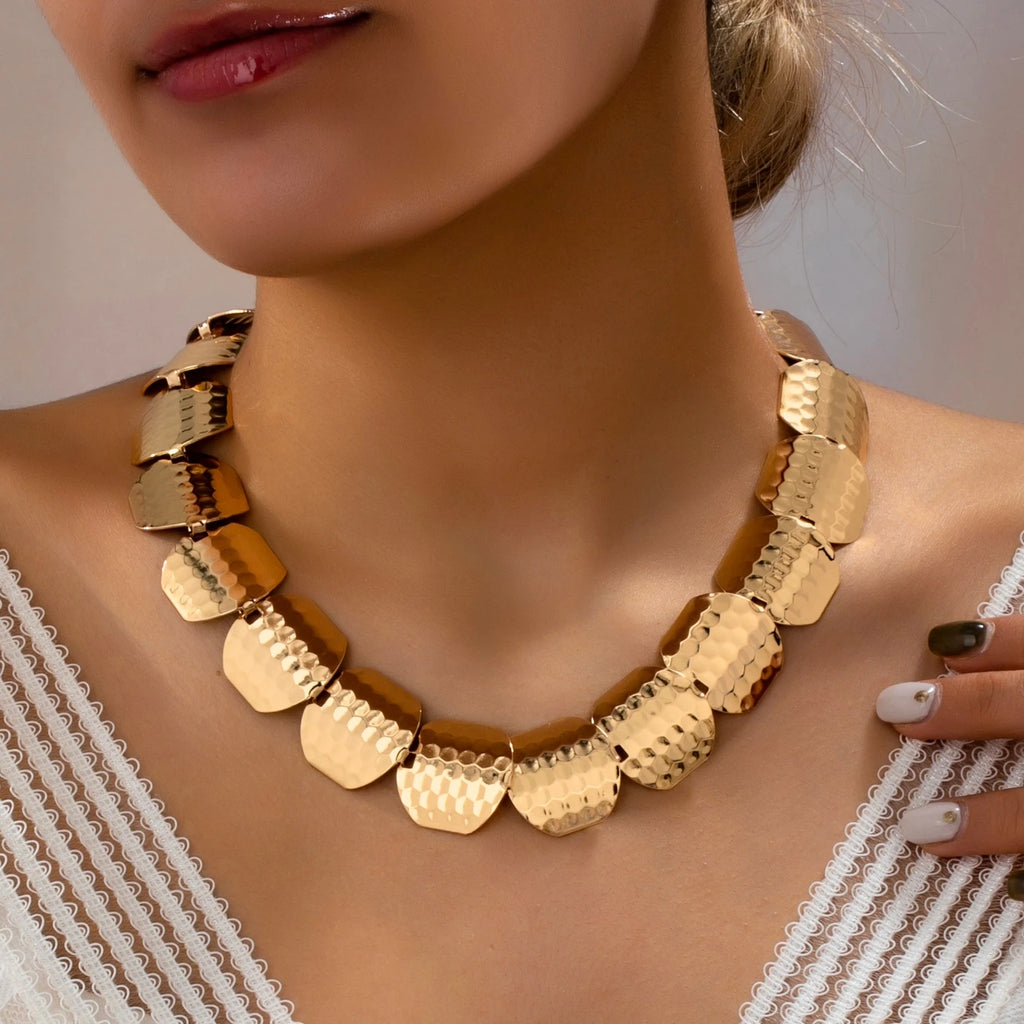 Geometric Round Metal Necklace for Women, Minimalist Style
