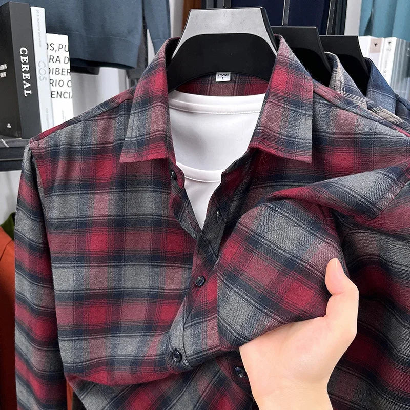 2026 Autumn New Men's Printed Striped Long Sleeved Shirt Casual Fashion Versatile Men's Top