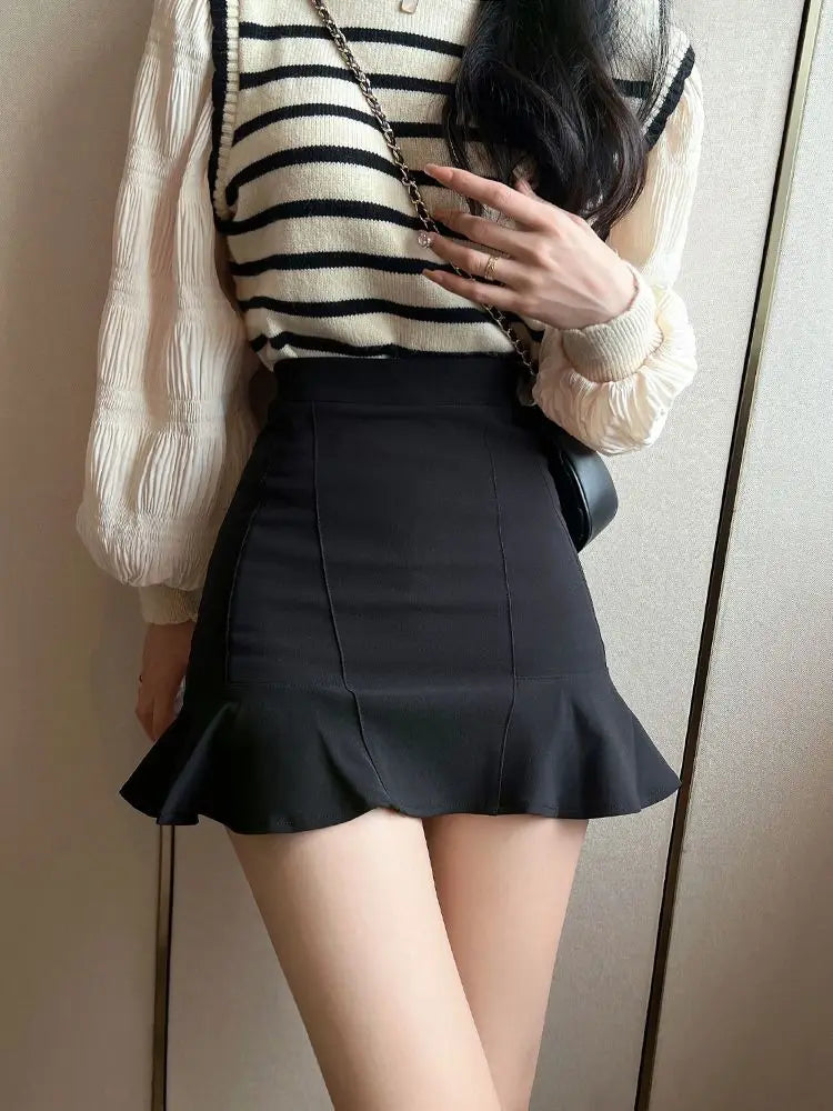 Elegant A-Line Women's Skirt with Ruffle Detail in Cotton Blend