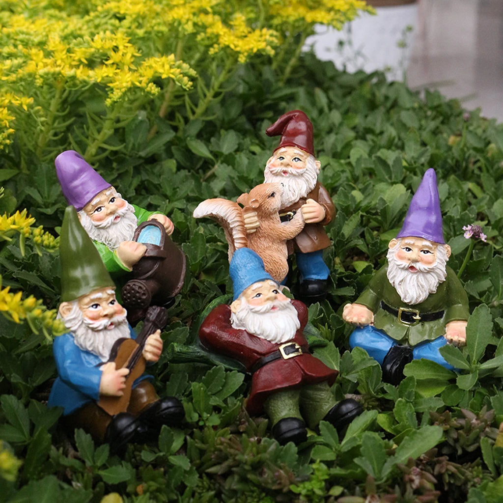 Resin Dwarf Flower Pot Inserts Set of Five for Outdoor Decor