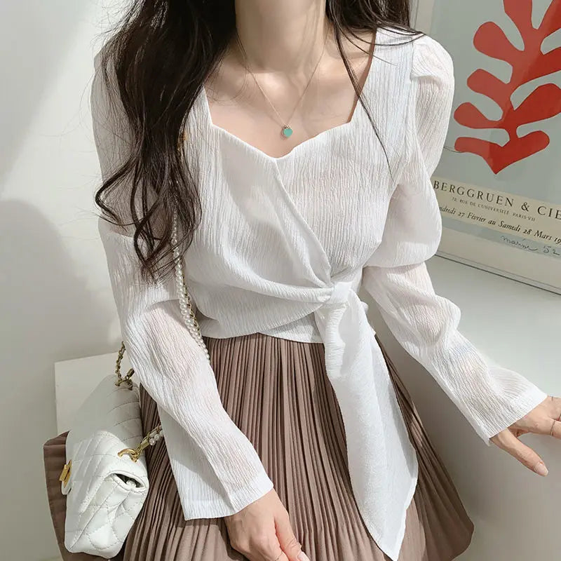 Chic Long Sleeve Korean Style Women's Blouse in Lightweight Chiffon