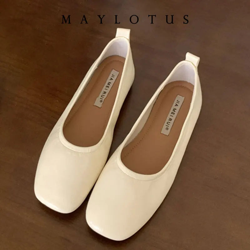 MALEY LifeStyle Women's Japanned Leather Ballet Flats