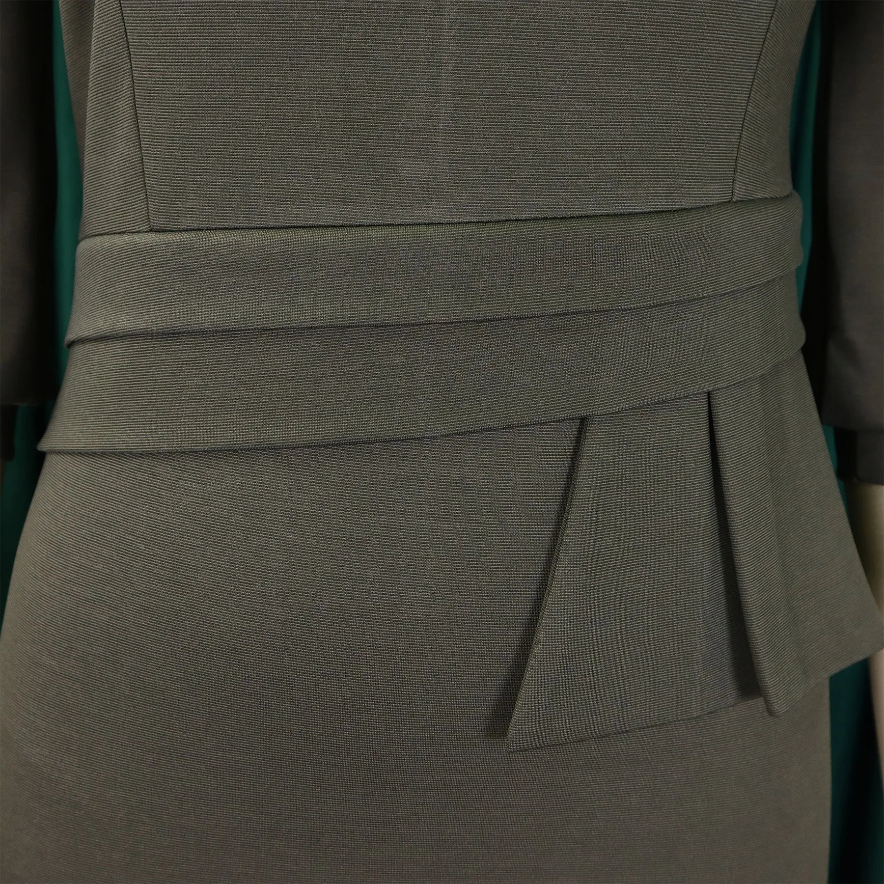 Elegant Sheath Office Dress for Women in Polyester