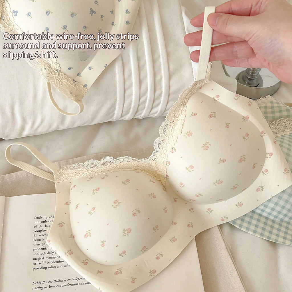 Women's Seamless Lace Bra for Small Busts, Wire-Free Comfort