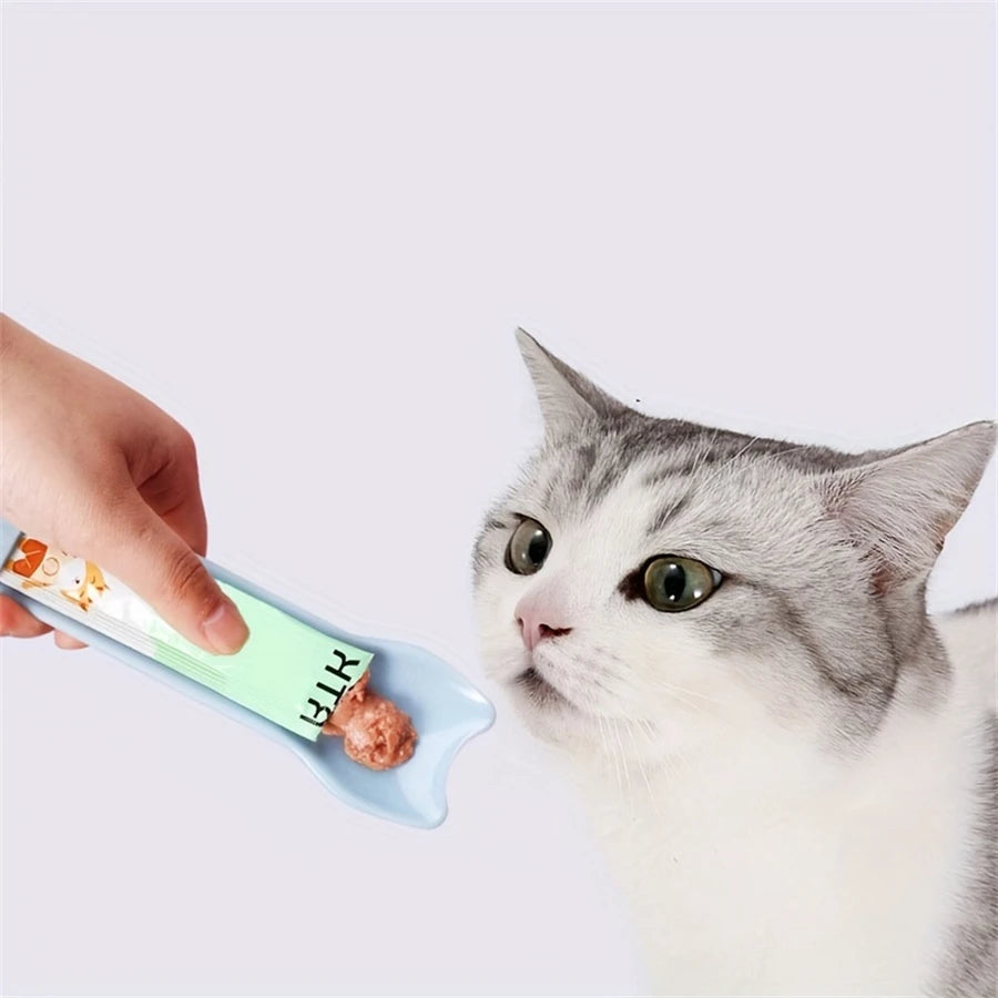 Cat Strip Squeeze Spoon for Mess-Free Feeding