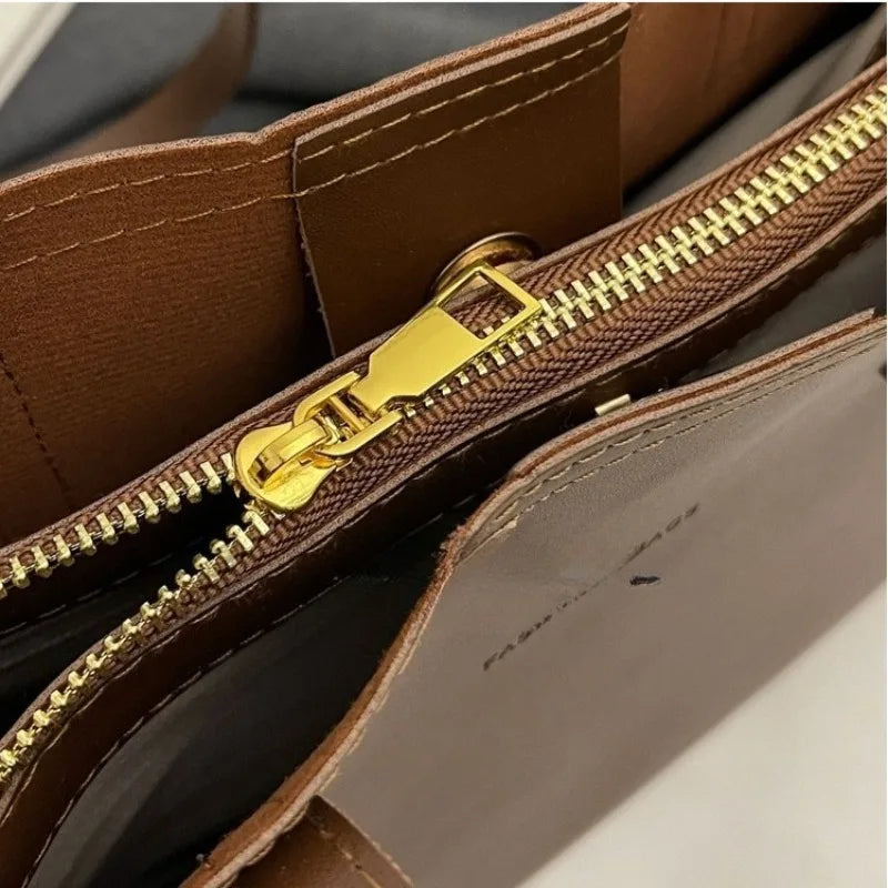Luxury PU Leather Women's Tote Bag for Casual Use