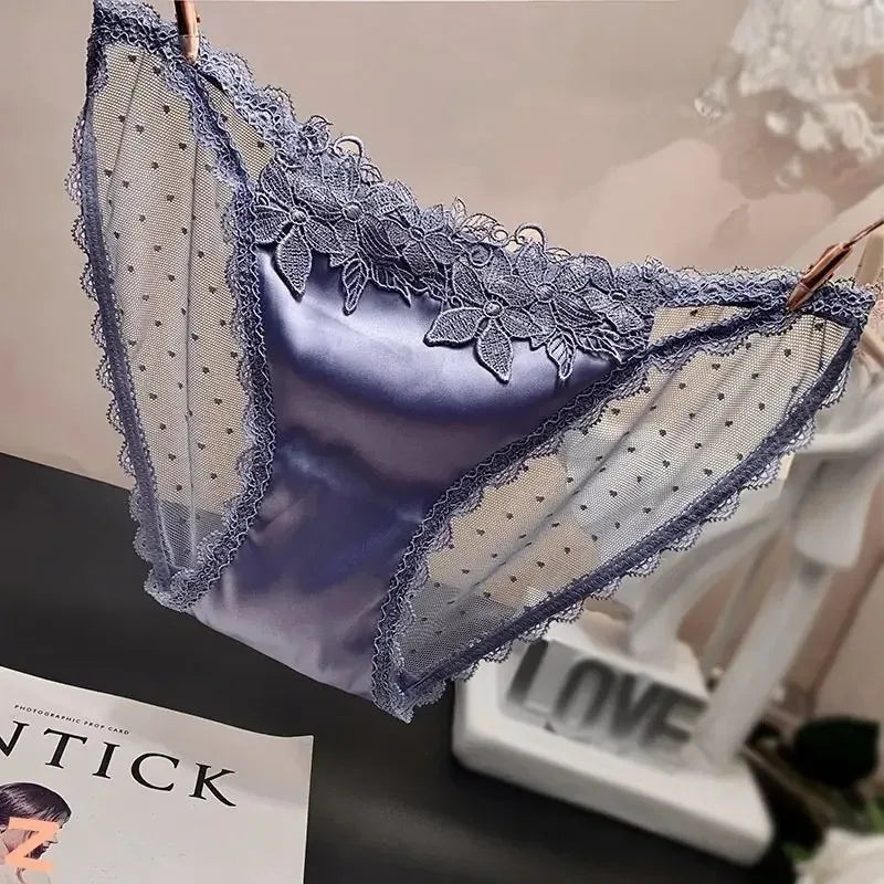 Women's Underwear Sexy Fashionable Satin Lace Thangka Embroidered Transparent Enticing Women's Underwear