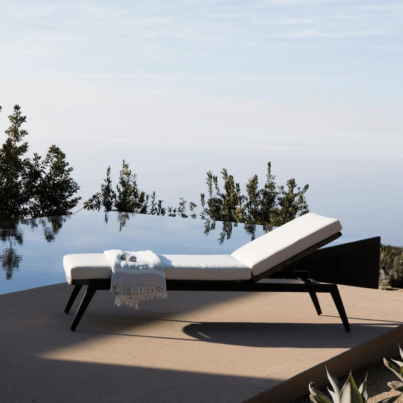 Modern Aluminum Chaise Lounge with Cushion for Outdoor Relaxation