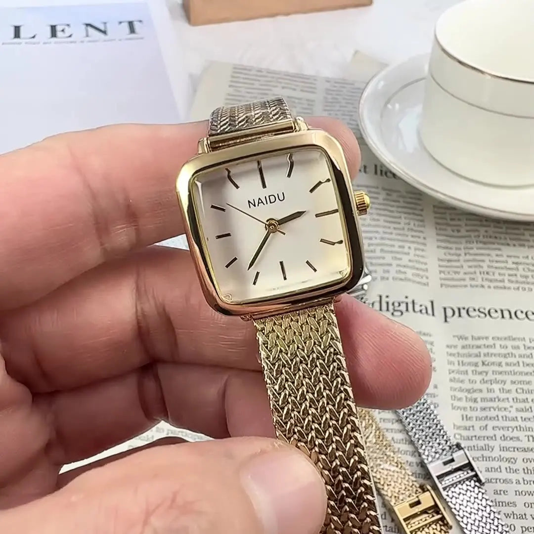 Elegant Women's Quartz Watch with Square Dial and Alloy Band