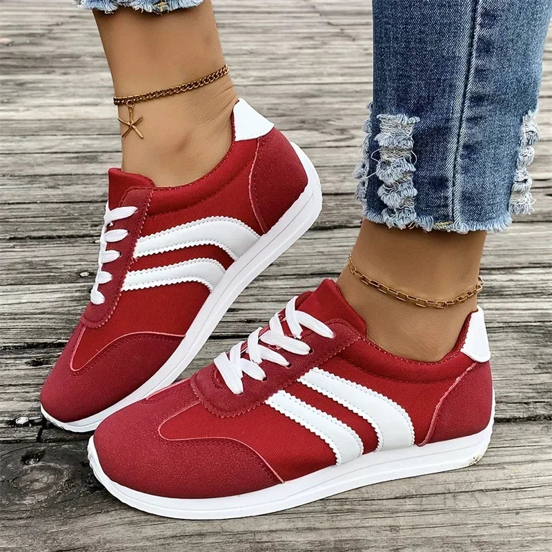 Lightweight Lace-Up Women Sneakers for Spring and Autumn