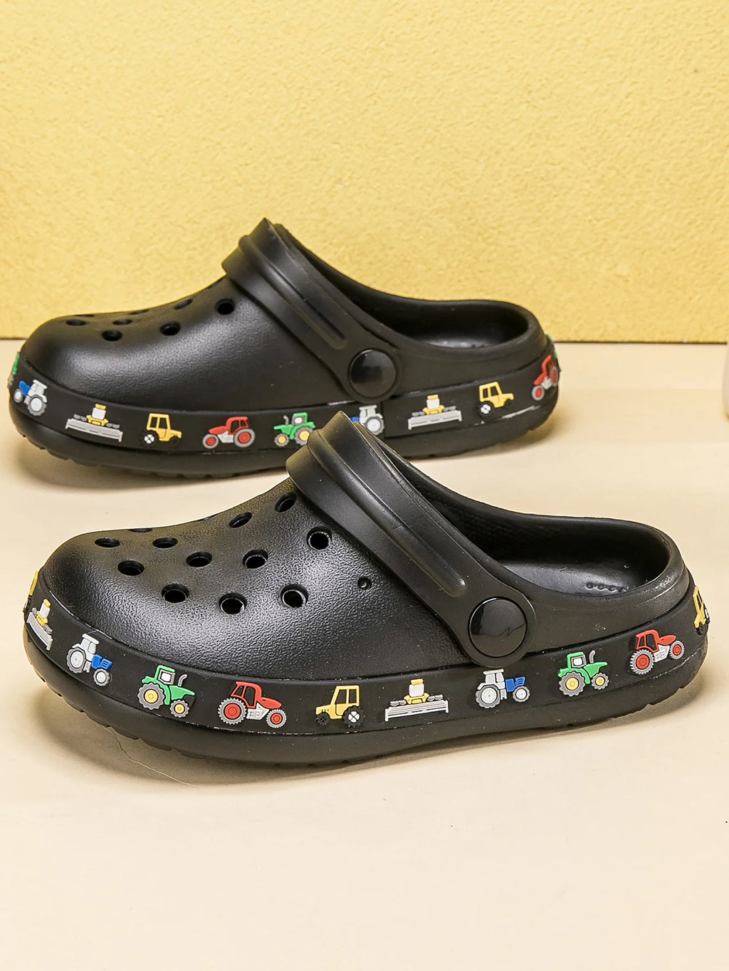 Breathable EVA Clogs for Summer Outdoor Fun for Kids