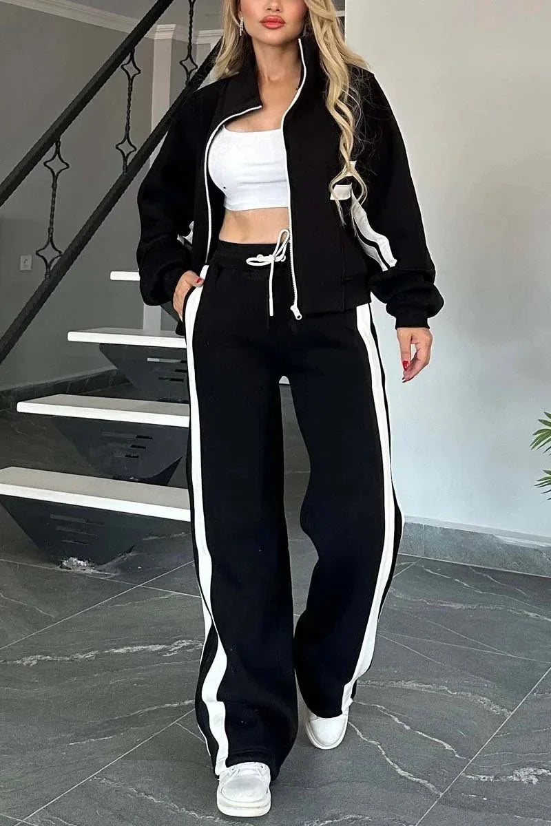 Stylish Striped Jacket and Pants Set for Women