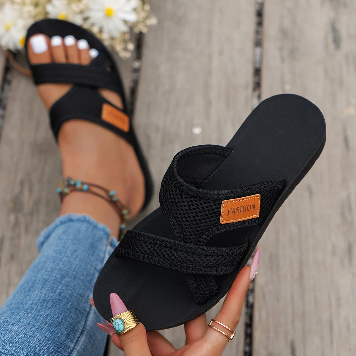 Women's Shoes Fashionable and Versatile Sports-Style Sandals breathable mesh fish mouth slippers non-slip beach Flat Sandals