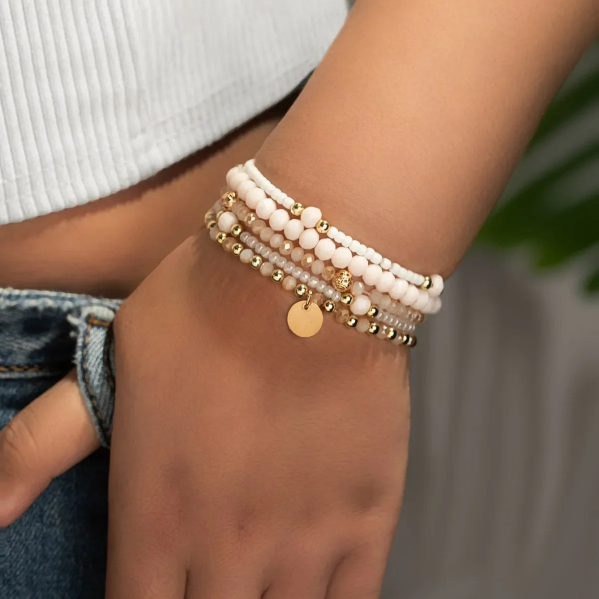 5Pcs Resin Beaded Bracelet Set for Women in Classic Style