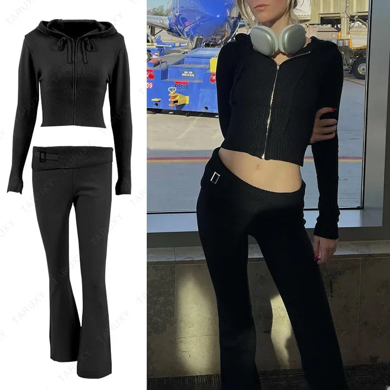 TARUXY Women Zipper Hoodie Set with Flare Pants for Casual Wear