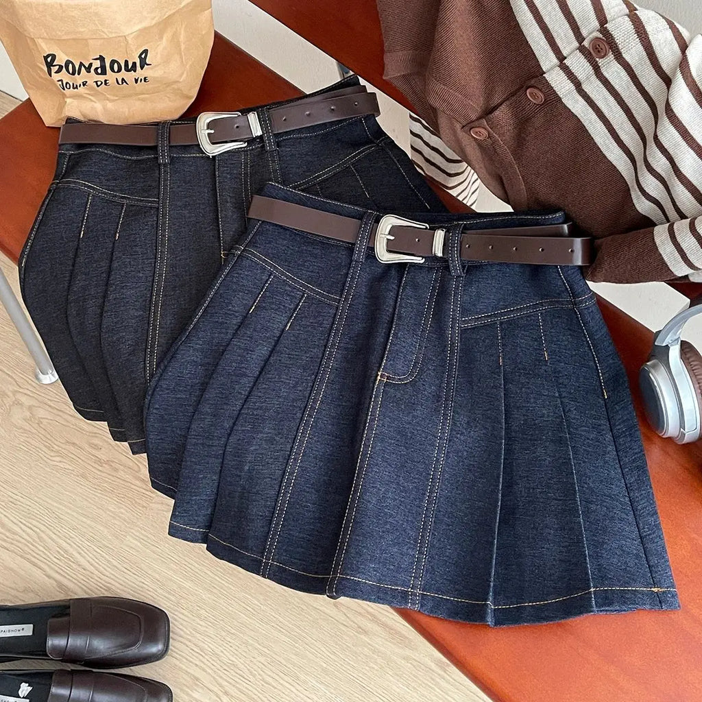 Vintage Black A-Line Skirt for Women in Imitation Denim