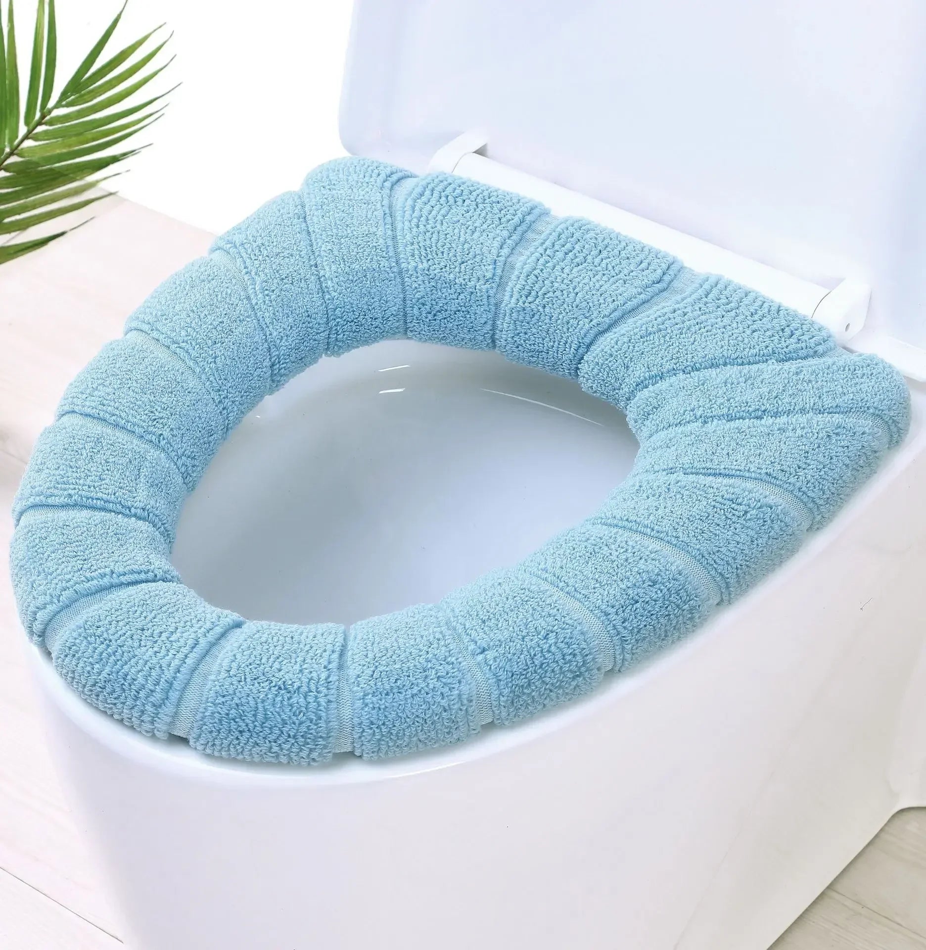 Warm Soft Toilet Seat Cover for Comfort and Hygiene