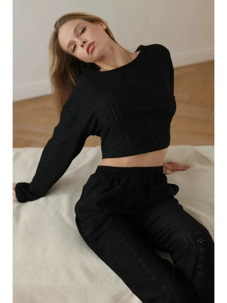 Women's Sexy Pajama Set in Polyester and Elastane