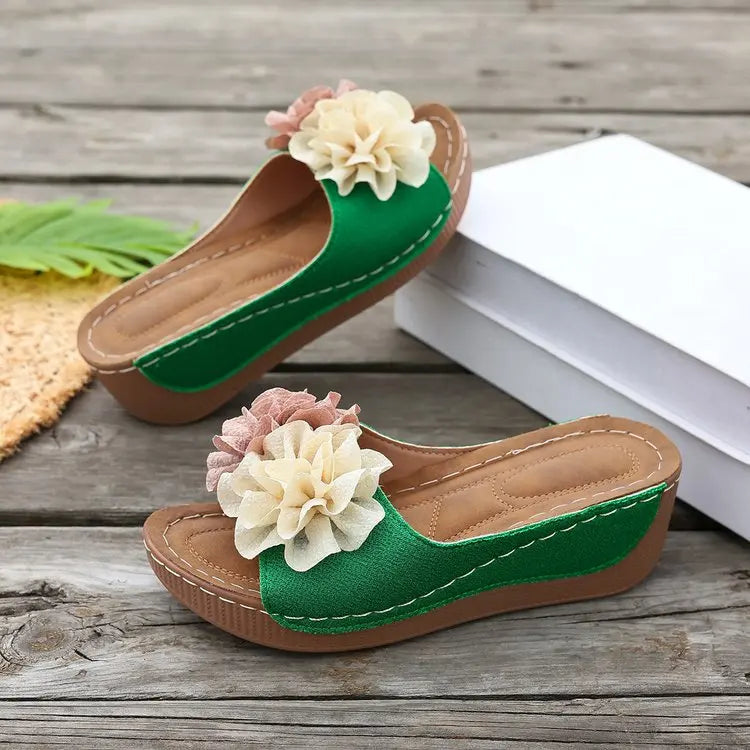 Women Wedges Slippers 2026 New Summer Sandals Slip on Fashion Woman Shoes Comfortable Flower Platform Slippers Slides Women