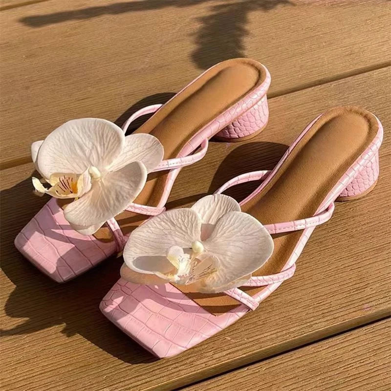 Women's High Heels Slippers 2026 New Summer Fashion Flower Black Beige Dress Party Sandals Women's Large Size 42 Women's Shoes
