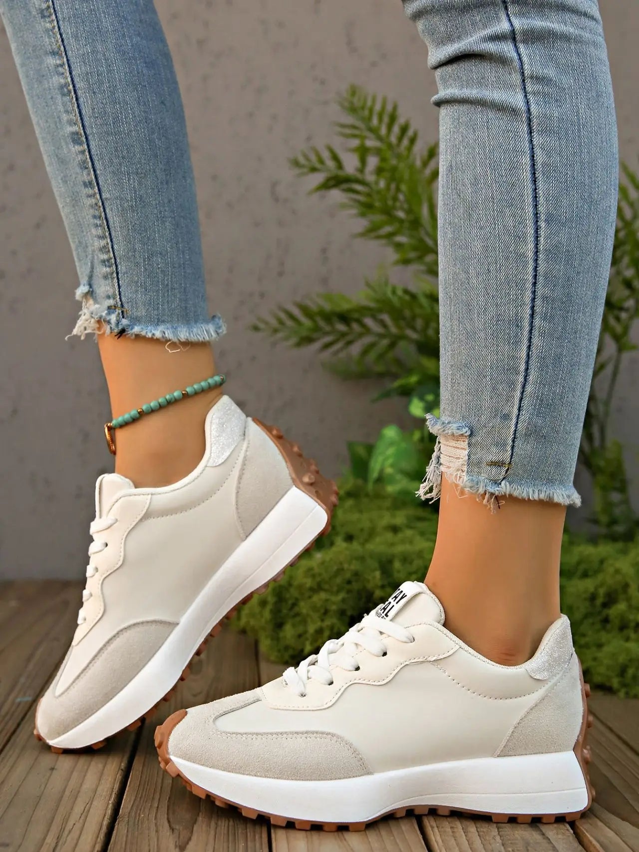 Women Lace Up Platform Sneakers for Autumn Walking