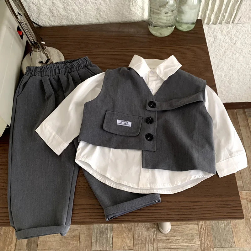 Stylish Boys Two-Piece Outfit Set in Solid Color for Ages 4-6
