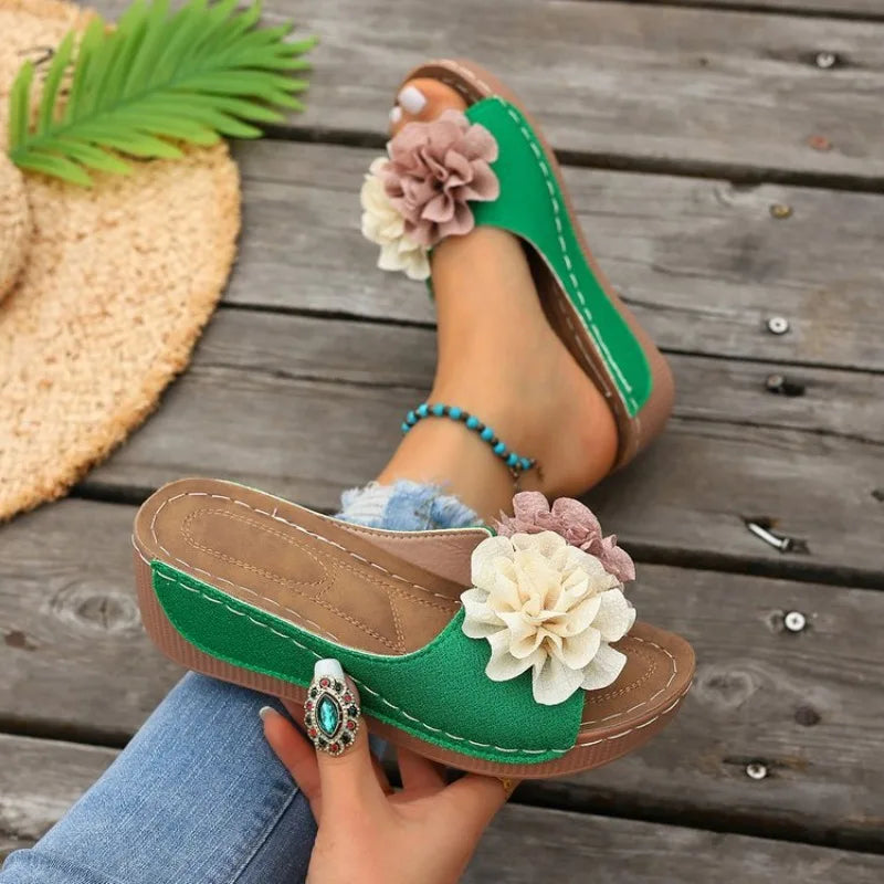 Women Wedges Slippers 2026 New Summer Sandals Slip on Fashion Woman Shoes Comfortable Flower Platform Slippers Slides Women