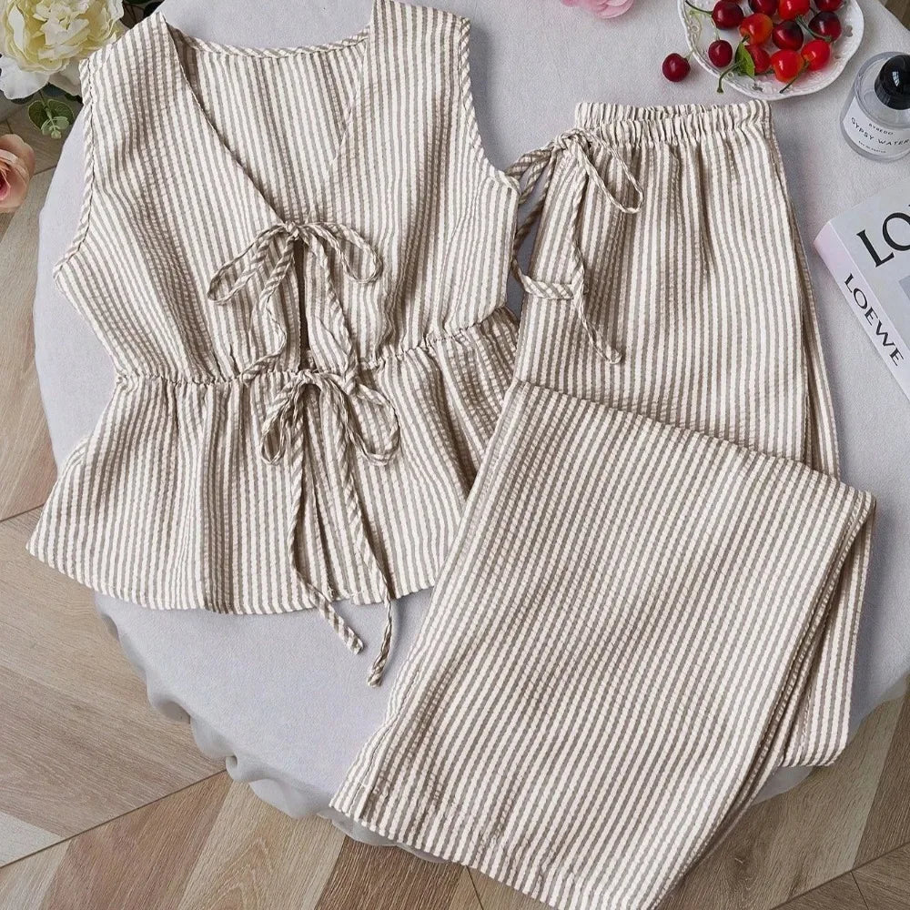Comfortable Striped Lounge Set for Juniors by MALEY LifeStyle
