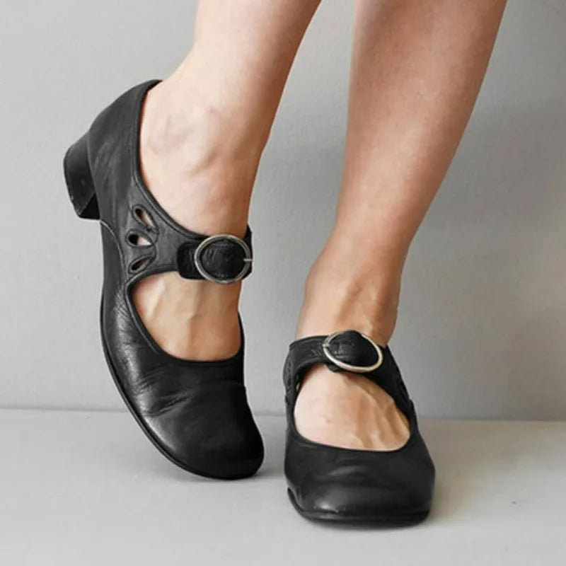 UXST Women's Retro Low Heel Buckle Casual Shoes