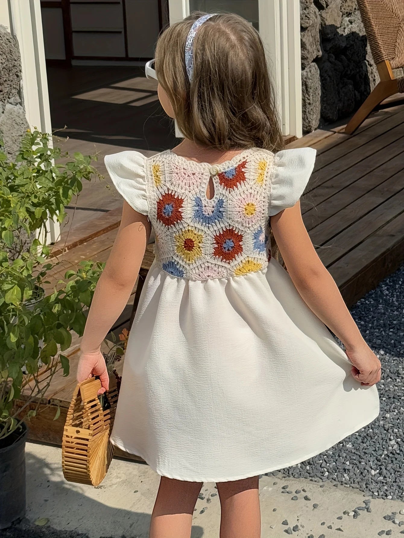 Girls' Floral Summer Dress with Sleeveless Design