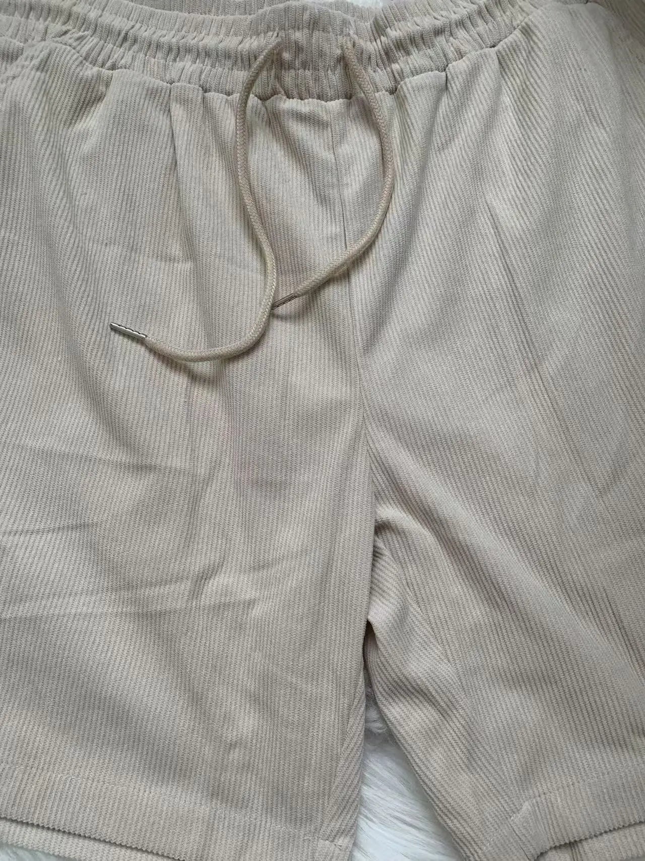 Men's Summer Sport Outfit Set with T-Shirt and Drawstring Pants