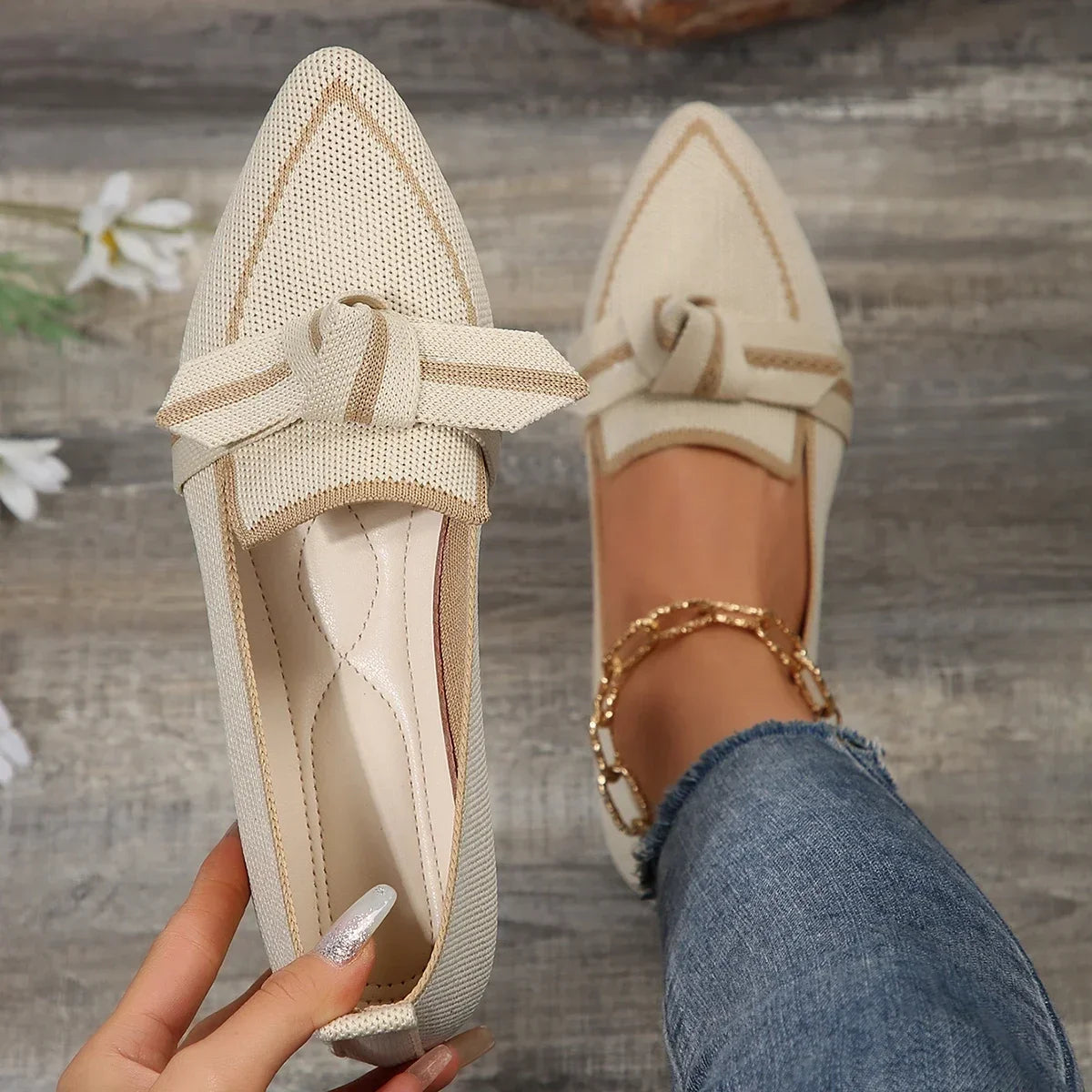 Knitted Slip-On Women Flats for Casual Spring and Autumn Wear