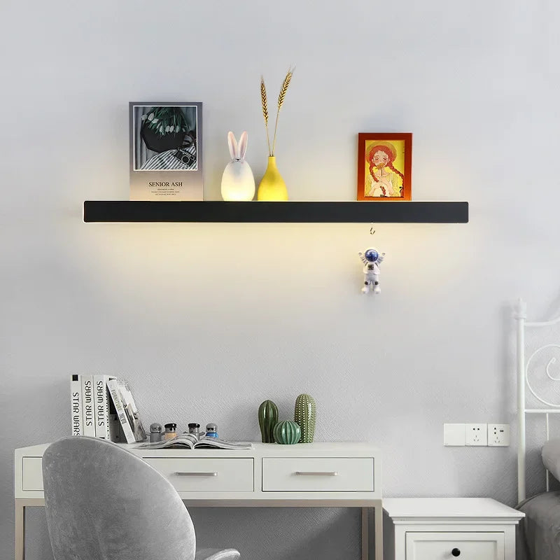 Nordic Modern LED Wall Light for Bedroom and Foyer