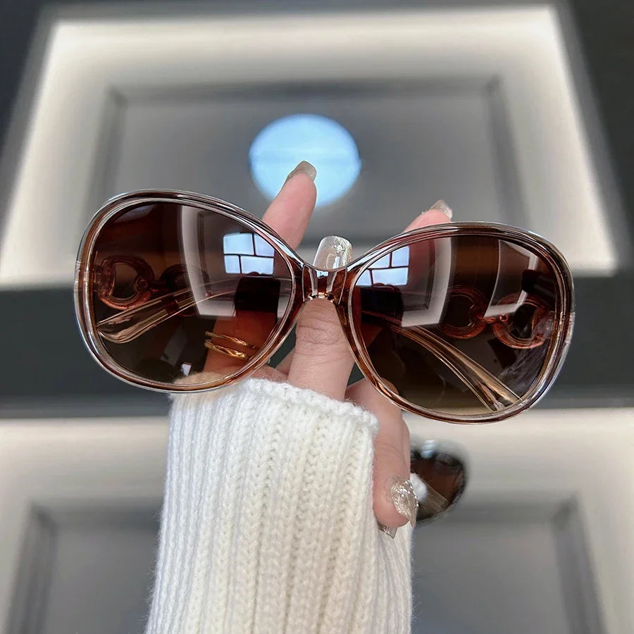 Retro Square Sunglasses for Women by SAKFHIA