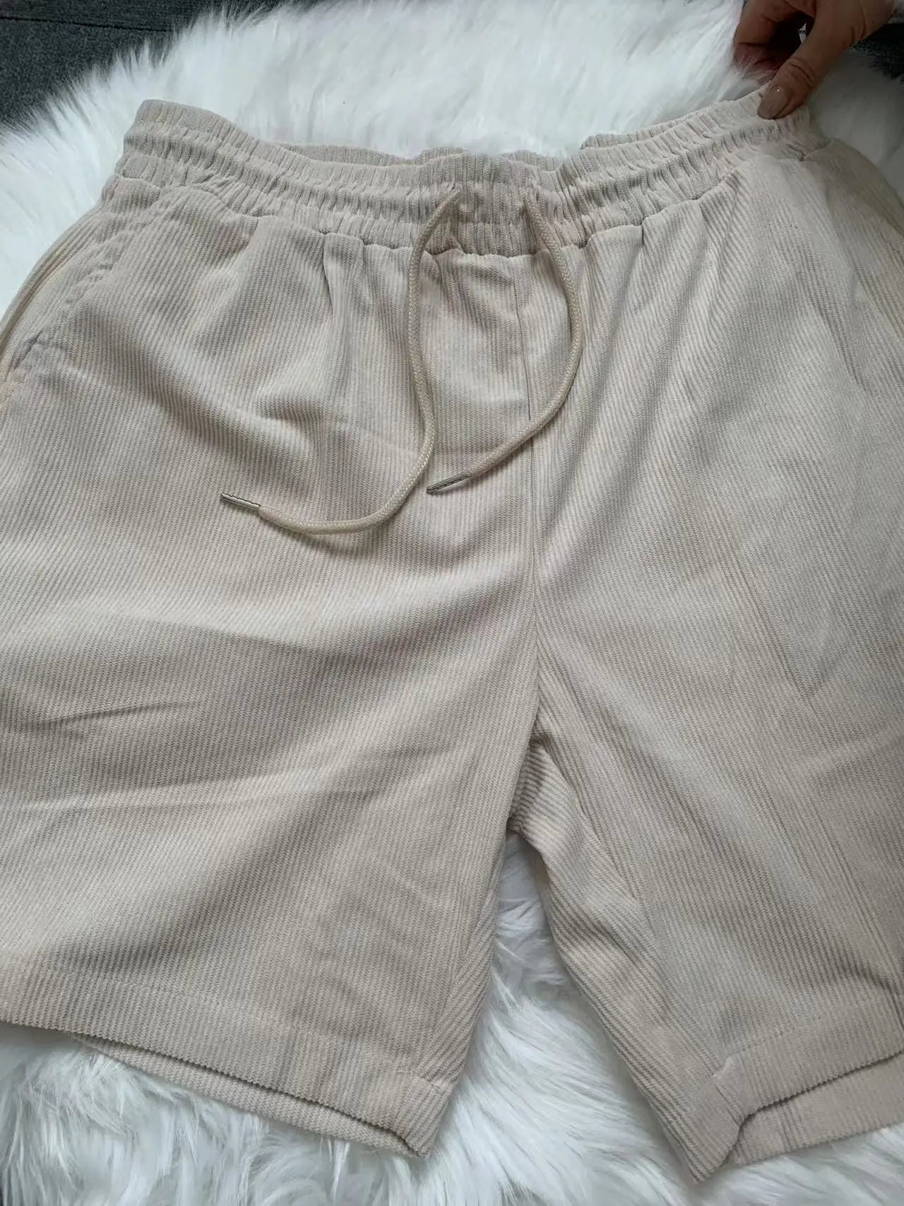Men's Summer Sport Outfit Set with T-Shirt and Drawstring Pants