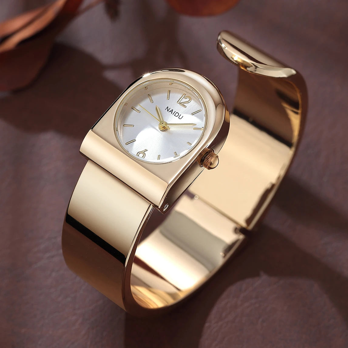 Stylish Alloy Women's Bracelet for Everyday Wear