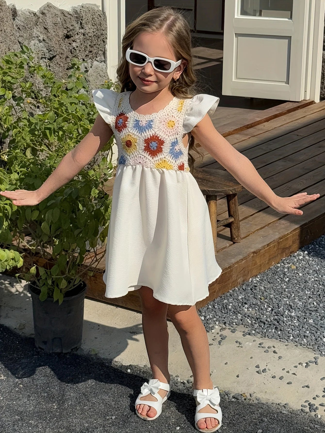 Girls' Floral Summer Dress with Sleeveless Design