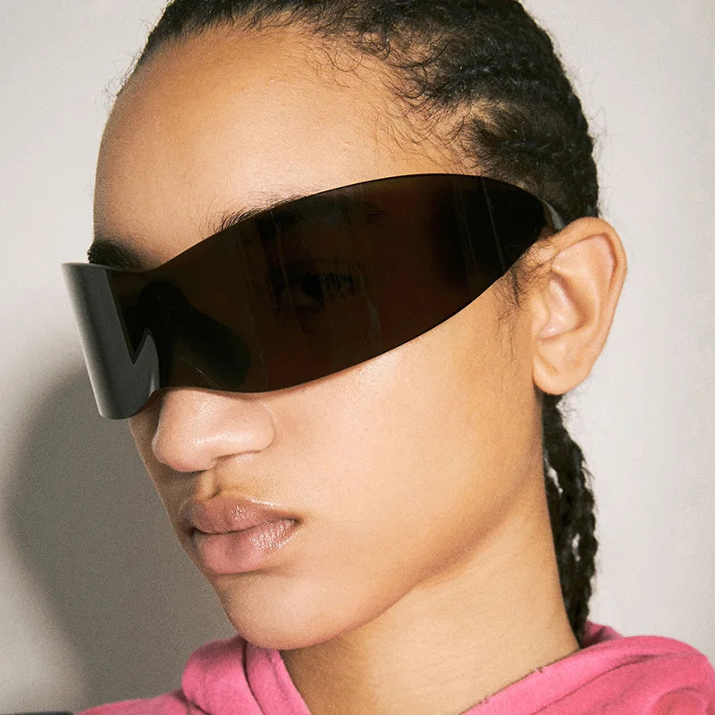 Stylish Punk Women Sunglasses with UV400 Protection