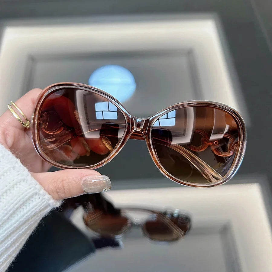 Retro Square Sunglasses for Women by SAKFHIA
