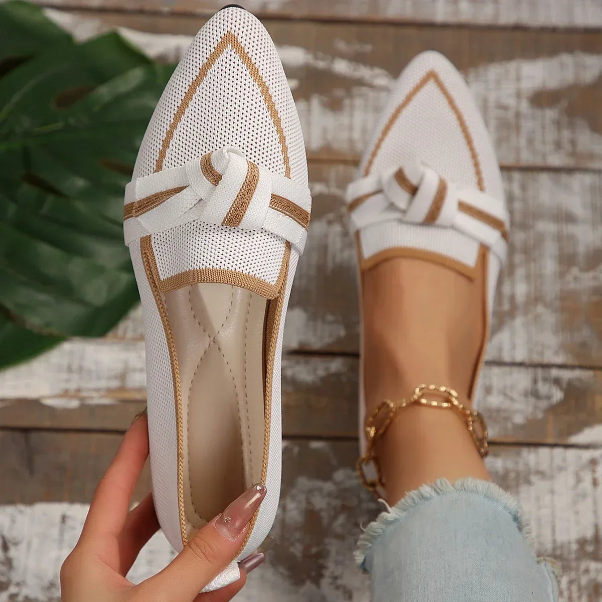 Knitted Slip-On Women Flats for Casual Spring and Autumn Wear